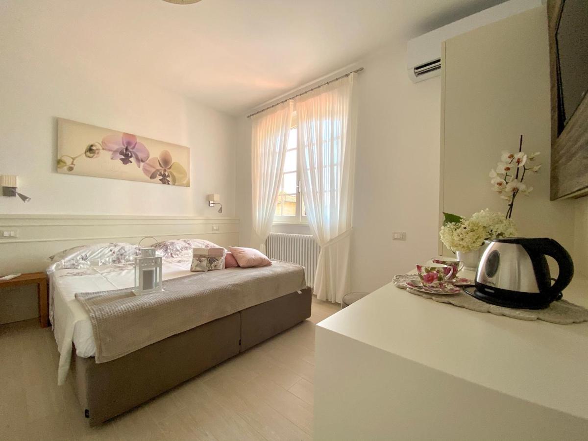 Bellaisa Bed & Breakfast Camaiore Extérieur photo