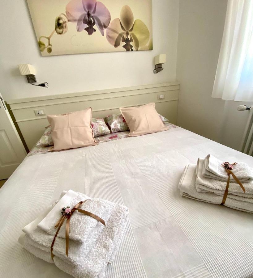 Bellaisa Bed & Breakfast Camaiore Extérieur photo
