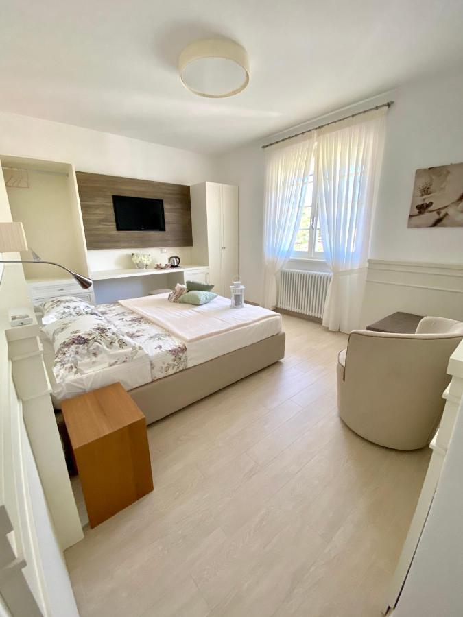 Bellaisa Bed & Breakfast Camaiore Extérieur photo